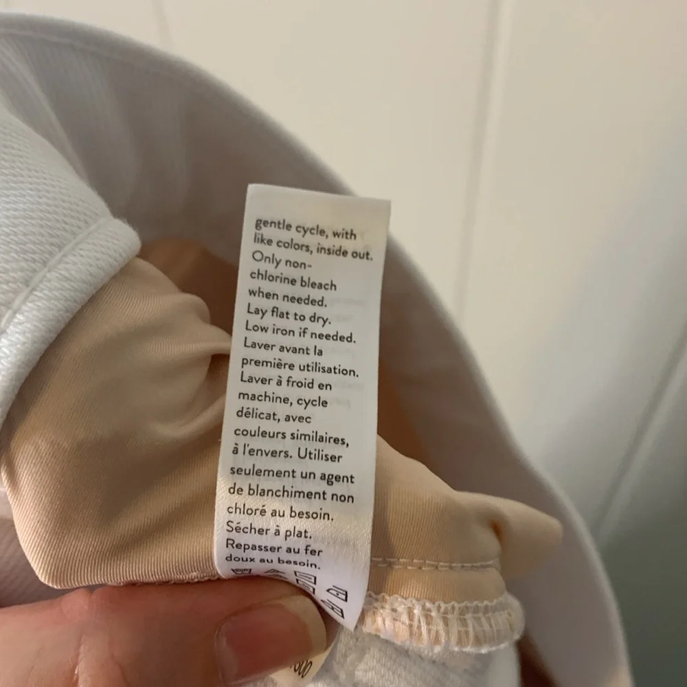 SPANX Jean-ish Ankle Leggings in White Size Small